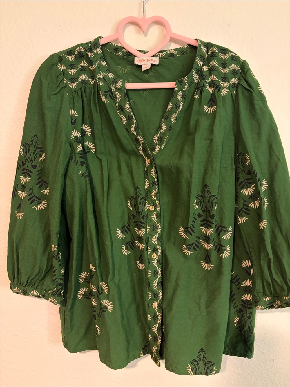 Knox Rose Green Floral Embroidered Button-Down Blouse